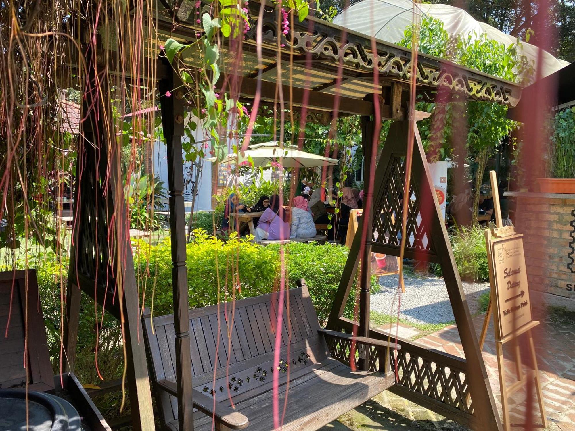Villa Kebun Puisi Kajang Esterno foto
